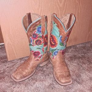 Women's Boots